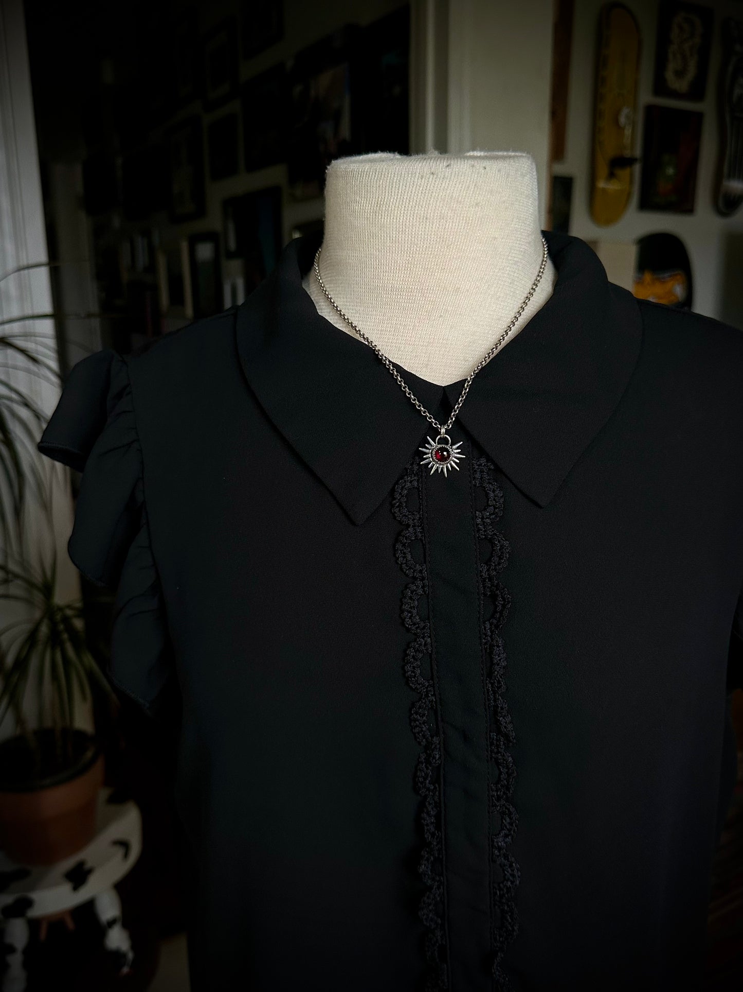 Spike-Burst Necklace
