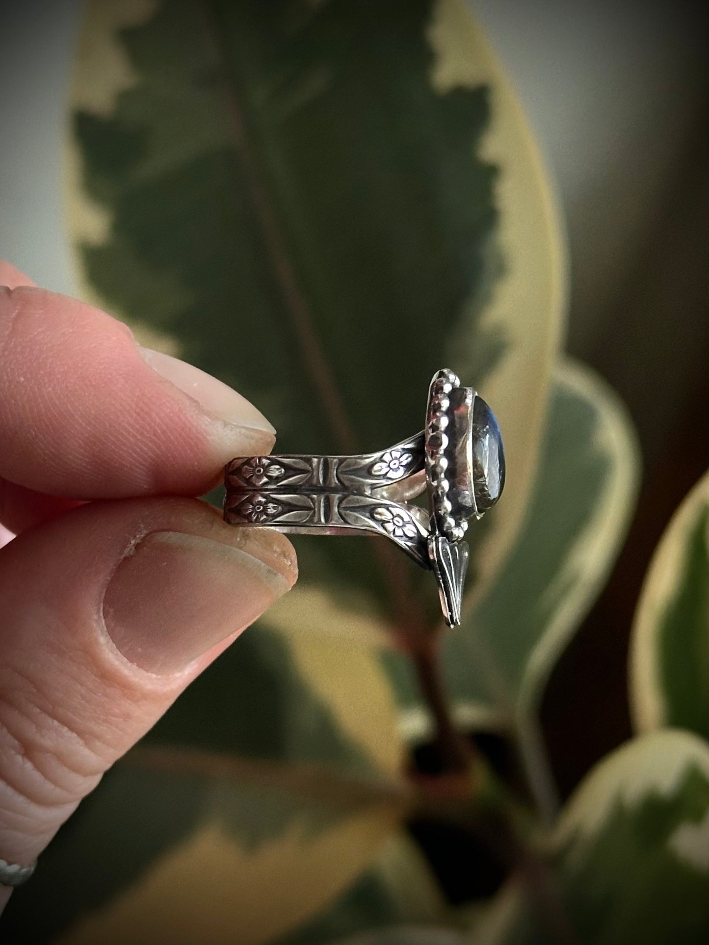 Labradorite Tulip Ring
