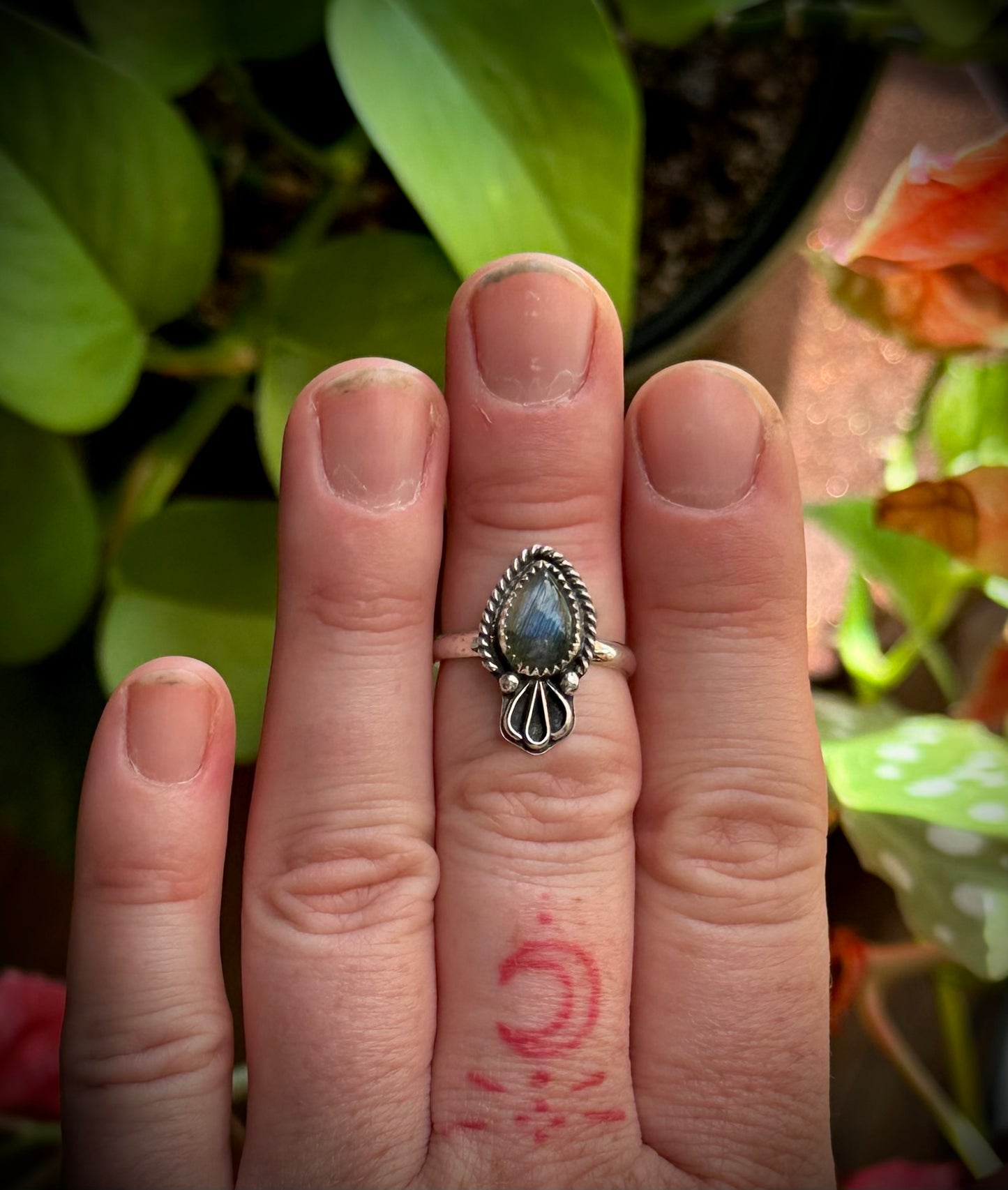 Labradorite Dainty Ring