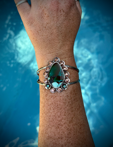 Hubei Turquoise Cuff
